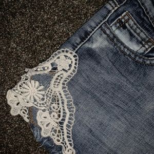 Lace shorts